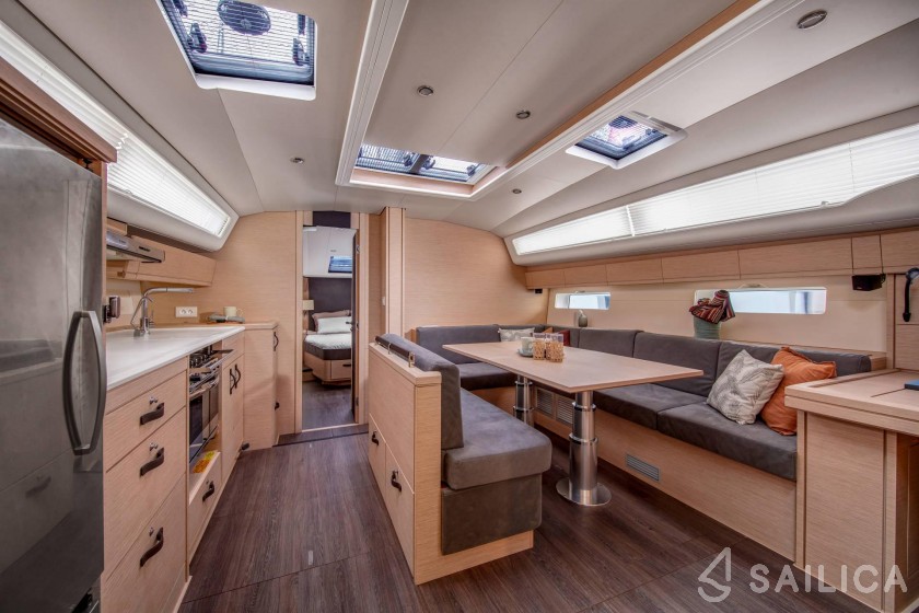 Jeanneau 54 - Yacht Charter Sailica
