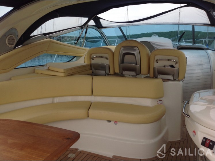 Cranchi 43 Sport Top - Yacht Charter Sailica