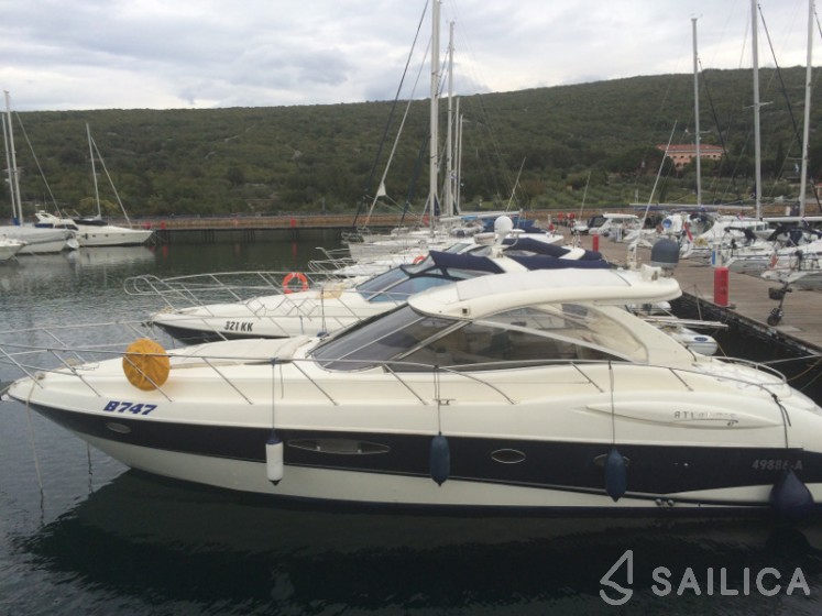 Atlantis 47 - Yacht Charter Sailica