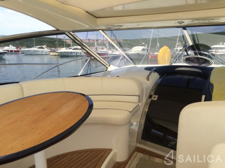 Atlantis 47 - Yacht Charter Sailica