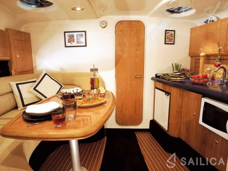 Zaffiro 34 - Yacht Charter Sailica