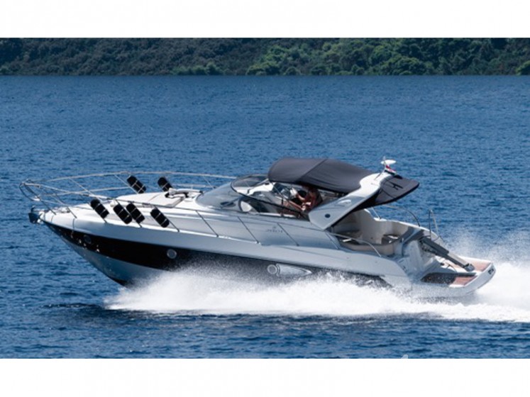 Cranchi Zaffiro 36 - Yacht Charter Sailica