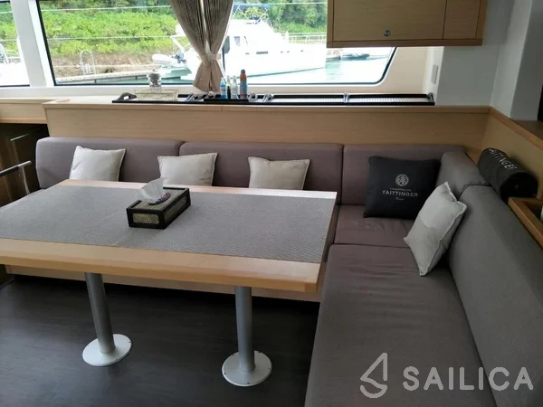Lagoon 52F - Yacht Charter Sailica