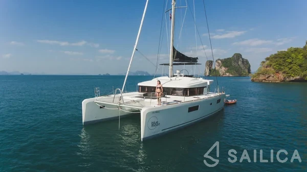 Lagoon 52F - Yacht Charter Sailica