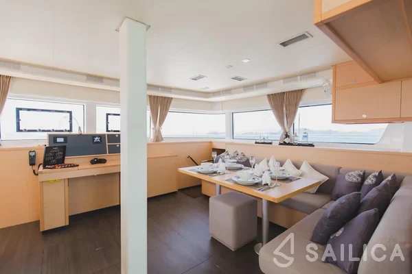 Lagoon 52F - Yacht Charter Sailica