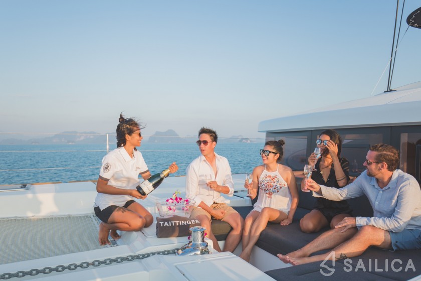 Lagoon 52F - Yacht Charter Sailica