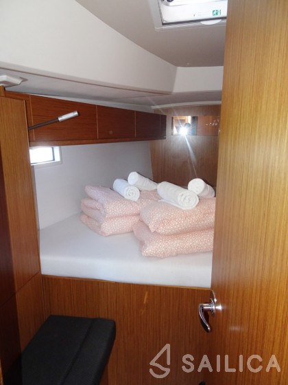 Bavaria 46 Cruiser - Yacht Charter Sailica