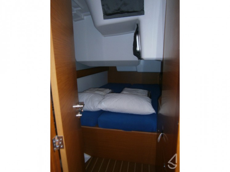Sun Odyssey 469 - Yacht Charter Sailica