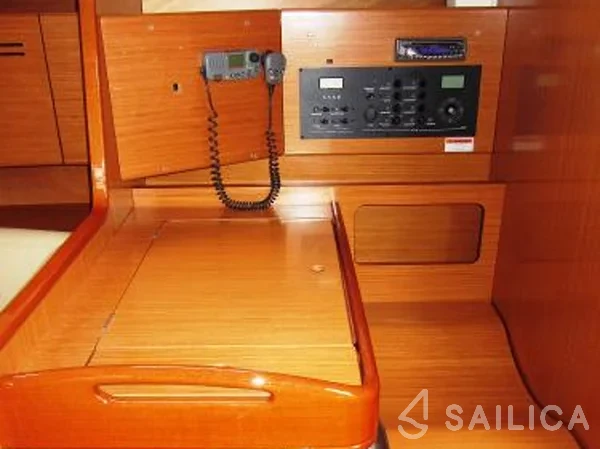 Cyclades 50.5 - Yacht Charter Sailica