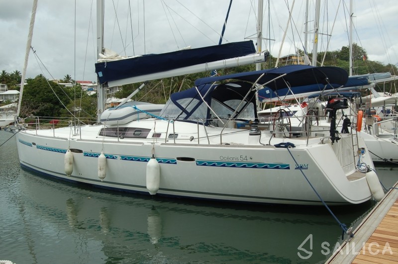 Oceanis 54 - Yacht Charter Sailica
