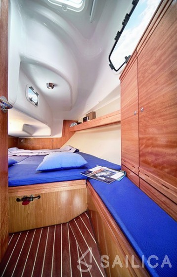 Bavaria 39 Cruiser - Yacht Charter Sailica