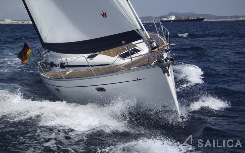 Bavaria 39 Cruiser - Yacht Charter Sailica