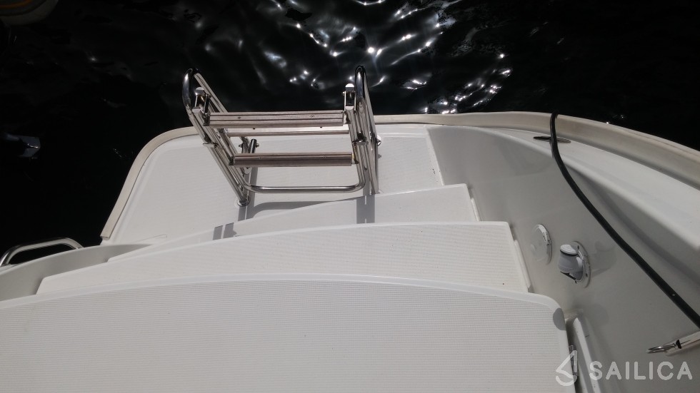 Lagoon 400 S2 - Yacht Charter Sailica