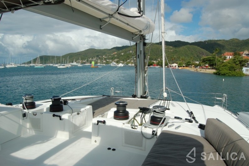 Lagoon 620 - Yacht Charter Sailica