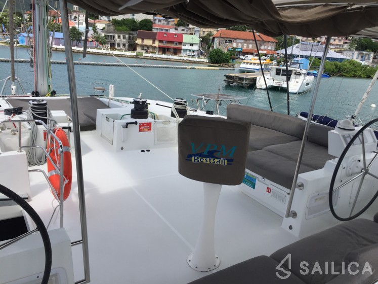 Lagoon 620 - Yacht Charter Sailica