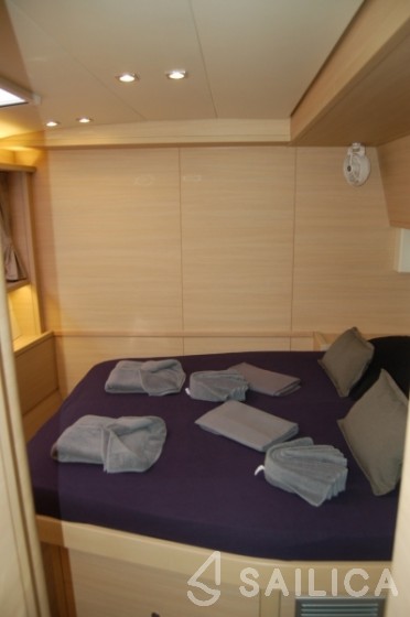 Lagoon 620 - Yacht Charter Sailica