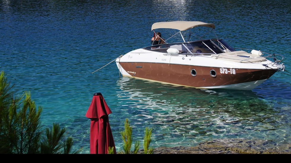 Sessa Marine S26 - Yacht Charter Sailica