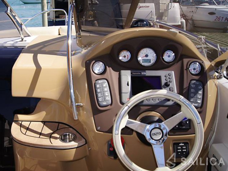 Sessa Marine S26 - Yacht Charter Sailica