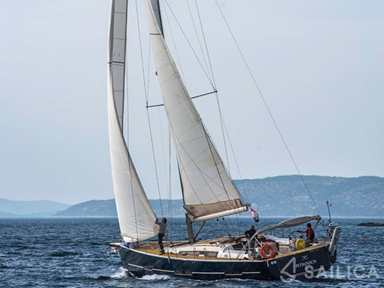Dufour 560 Grand Large - Yacht Charter Sailica