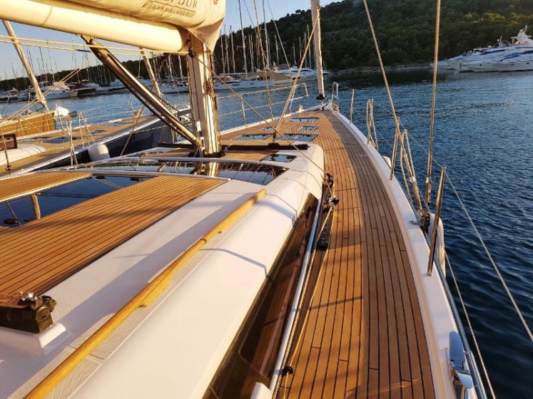Dufour 560 Grand Large - Yacht Charter Sailica