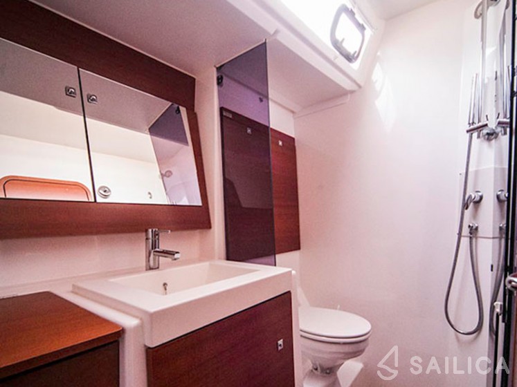 Dufour 560 Grand Large - Yacht Charter Sailica
