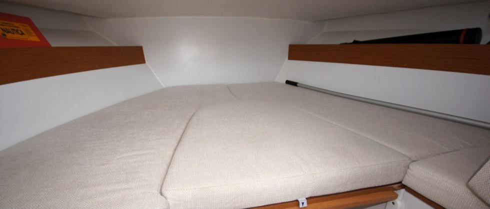 Cap Camarat 5.5 WA S2 - Yacht Charter Sailica