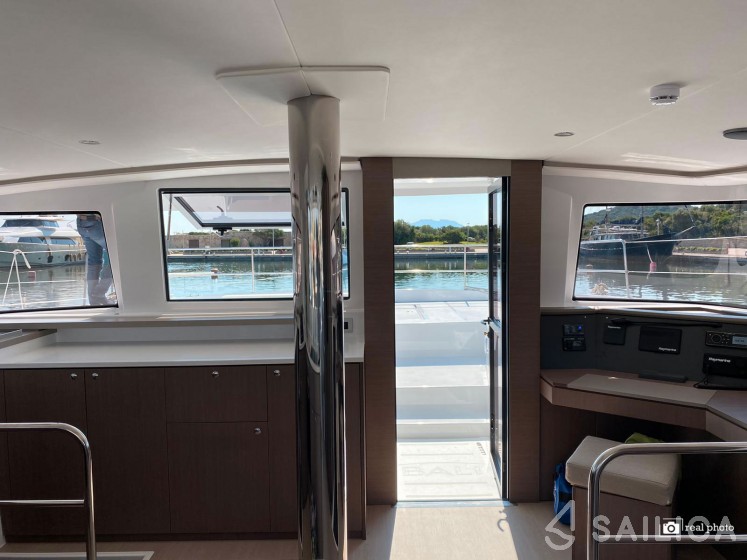 Bali 4.6 - Yacht Charter Sailica