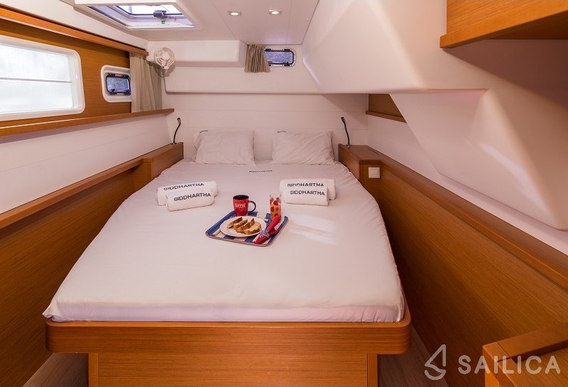 Lagoon 450 - Yacht Charter Sailica