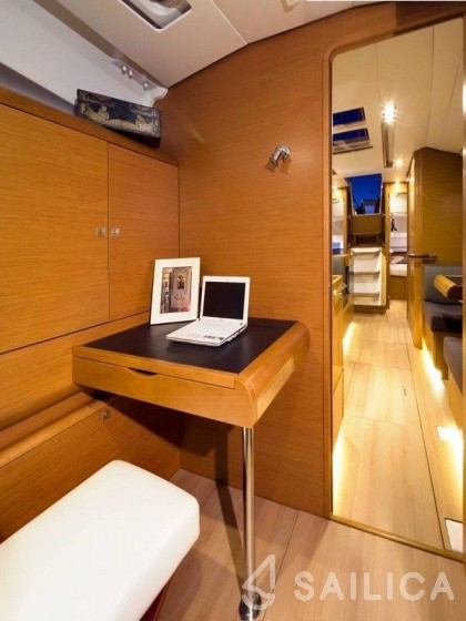 Sun Odyssey 419 - Yacht Charter Sailica