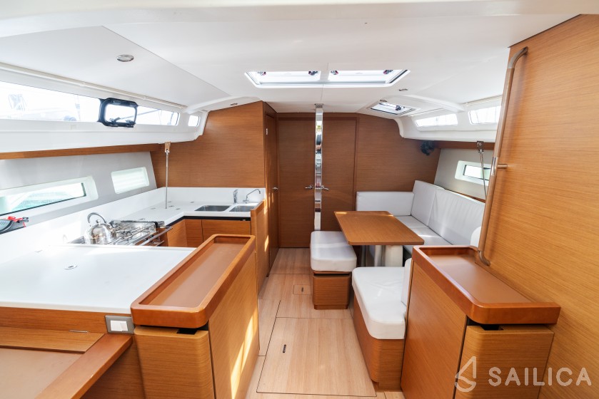 Sun Odyssey 440 - Yacht Charter Sailica