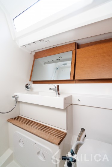 Sun Odyssey 440 - Yacht Charter Sailica