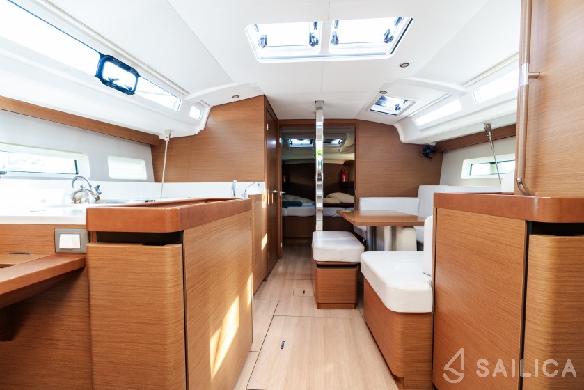 Sun Odyssey 440 - Yacht Charter Sailica
