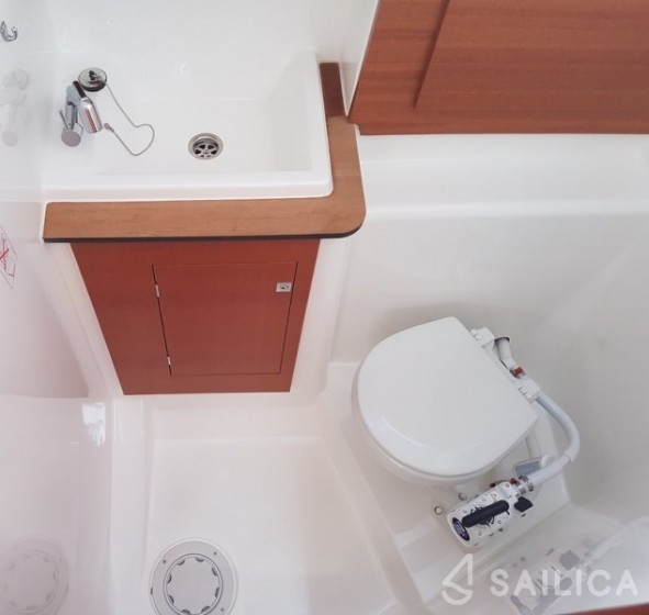 Dufour 460 Grand Large - Yacht Charter Sailica