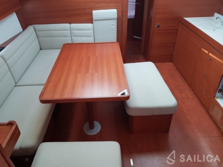 Dufour 460 Grand Large - Yacht Charter Sailica