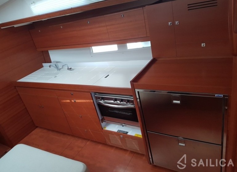 Dufour 460 Grand Large - Yacht Charter Sailica