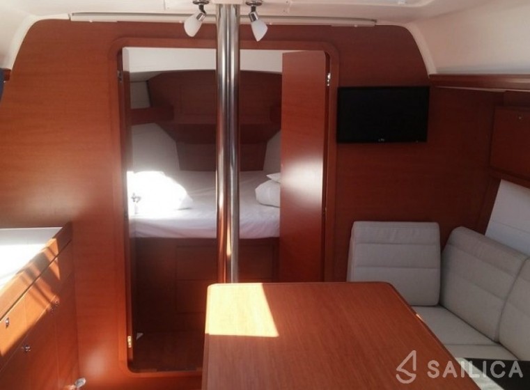 Dufour 382 Grand Large - Yacht Charter Sailica