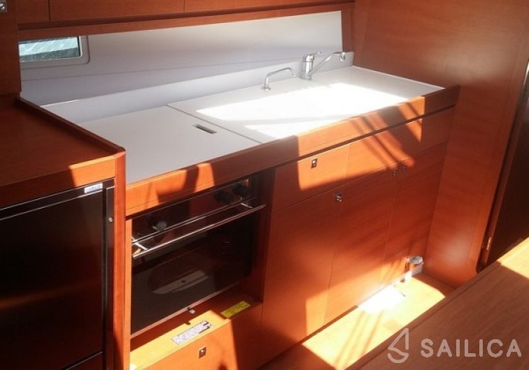 Dufour 382 Grand Large - Yacht Charter Sailica