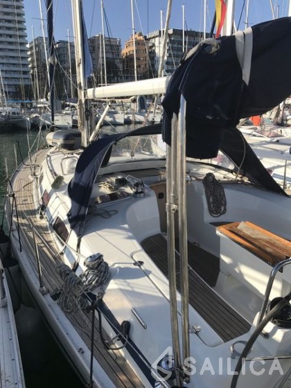 Bavaria 40 Cruiser - Yacht Charter Sailica