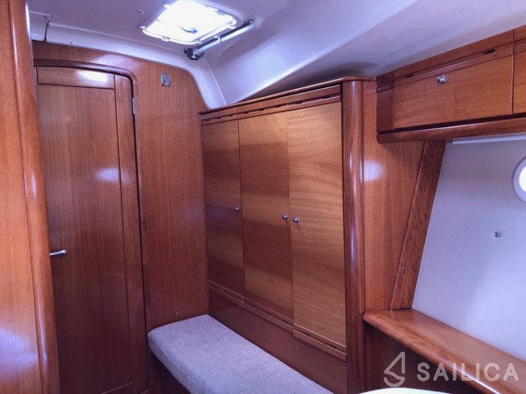 Bavaria 40 Cruiser - Yacht Charter Sailica