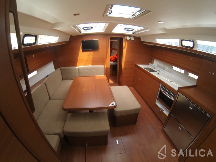 Dufour 460 Grand Large - Yacht Charter Sailica