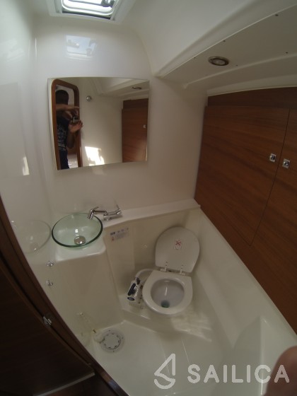 Dufour 460 Grand Large - Yacht Charter Sailica