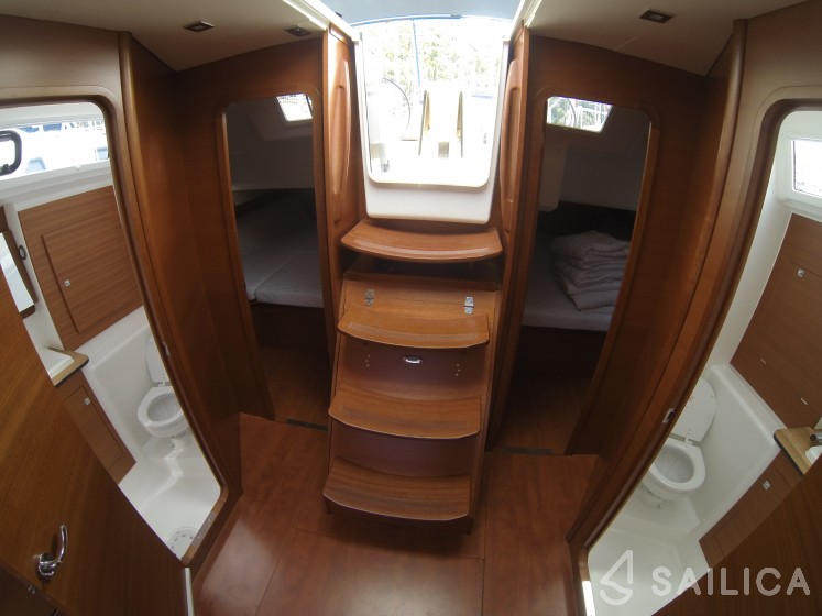 Dufour 460 Grand Large - Yacht Charter Sailica
