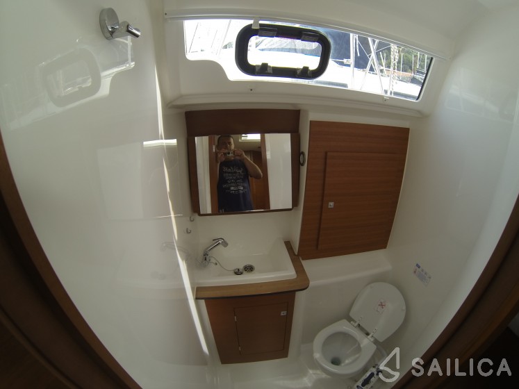 Dufour 460 Grand Large - Yacht Charter Sailica