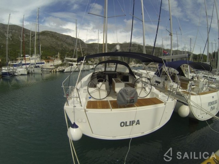 Dufour 460 Grand Large - Yacht Charter Sailica