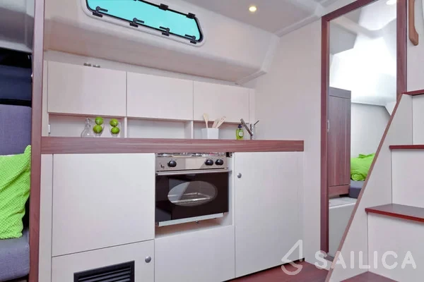 Varianta 44 - Yacht Charter Sailica