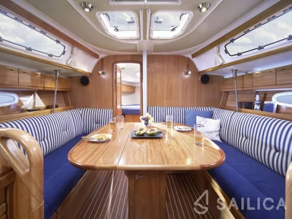 Bavaria 38 Cruiser - Yacht Charter Sailica