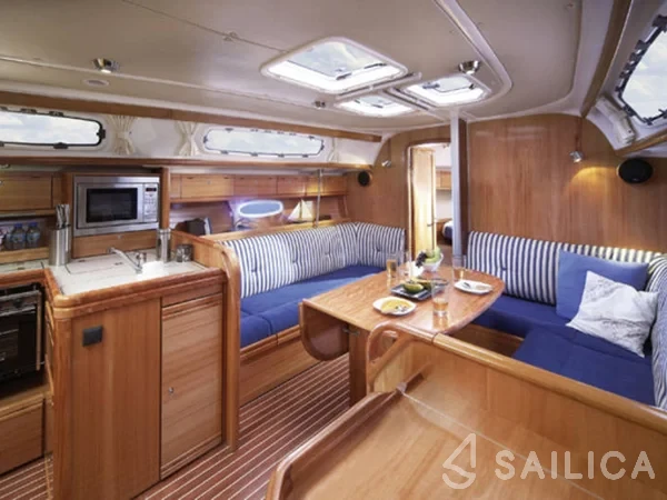 Bavaria 38 Cruiser - Yacht Charter Sailica