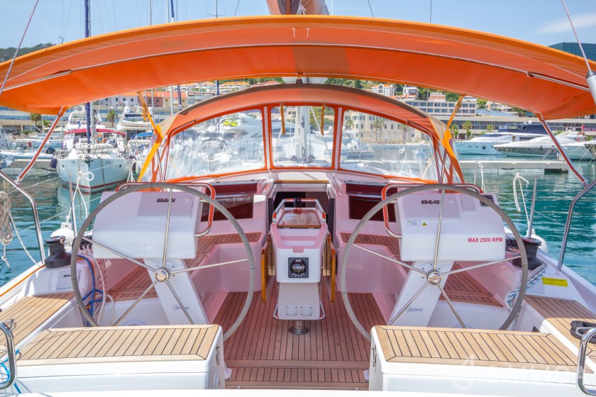 Hanse 455 - Yacht Charter Sailica