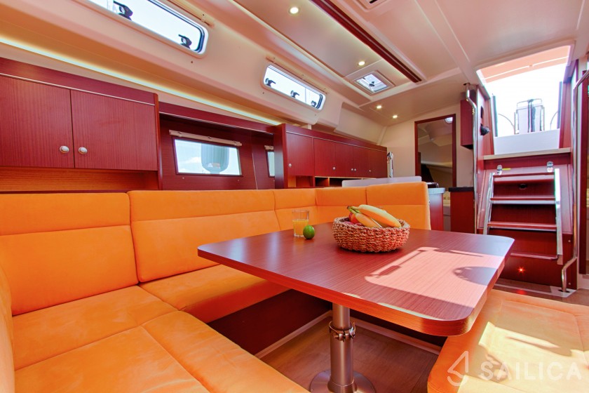 Hanse 455 - Yacht Charter Sailica