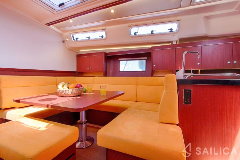 Hanse 455 - Yacht Charter Sailica